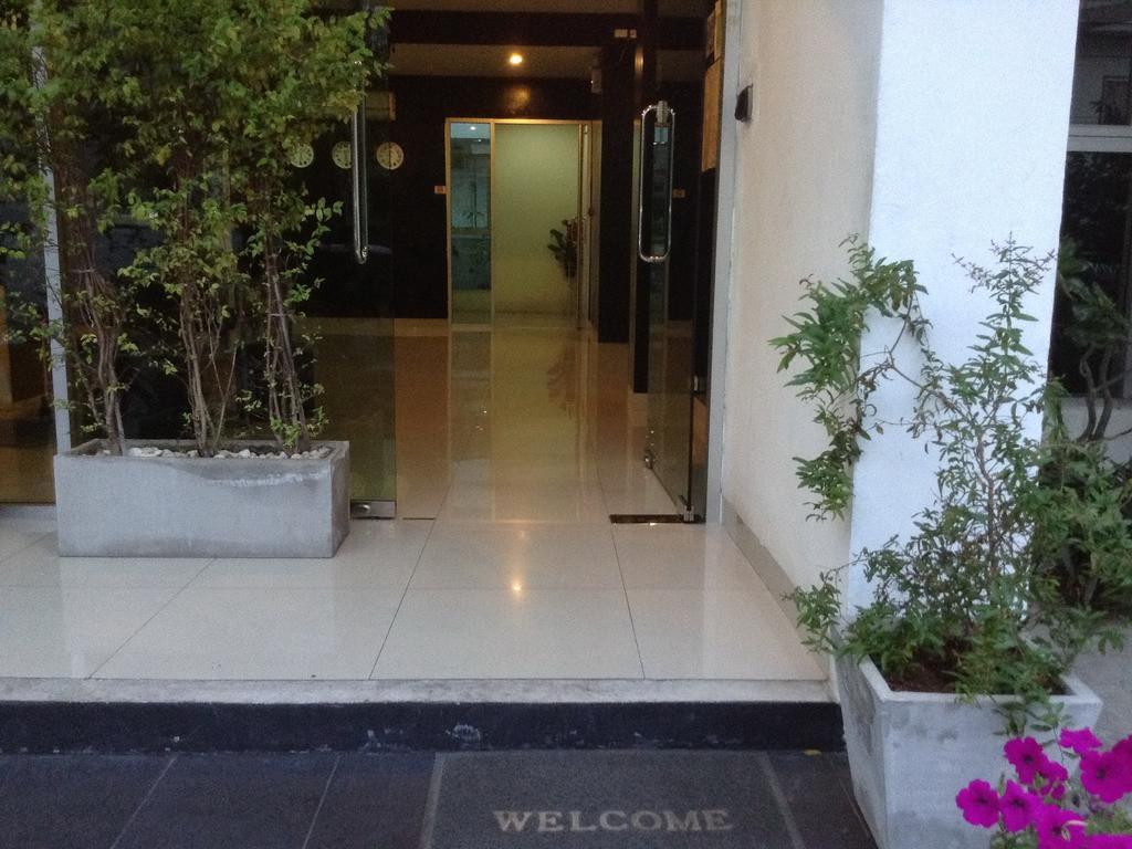The City At Fifty Banguecoque Exterior foto